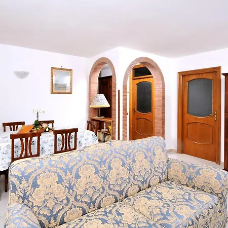 Apartment Persico *